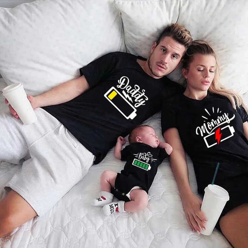 Funny Matching Family Battery  - Plant Parent T Shirt recension och pris